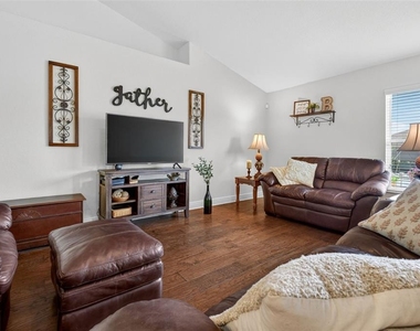 2429 Twin Lake View Road - Photo Thumbnail 8