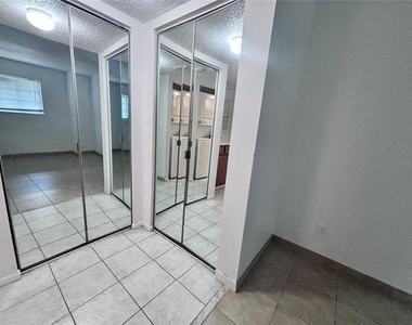 576 Fairways Lane - Photo Thumbnail 7