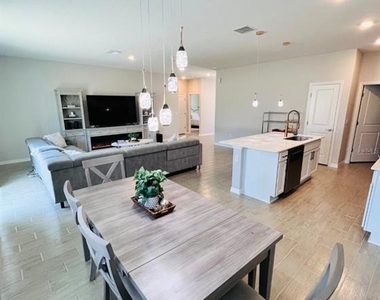 2450 Sw 170th Loop - Photo Thumbnail 10