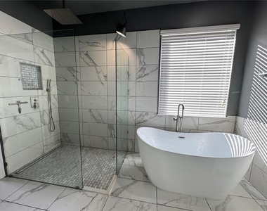 12784 Garridan Avenue - Photo Thumbnail 13