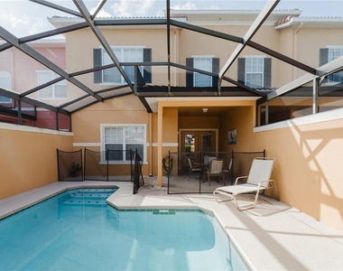 8961 Majesty Palm Road - Photo Thumbnail 17