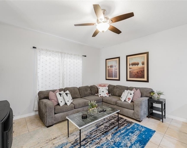 8961 Majesty Palm Road - Photo Thumbnail 12