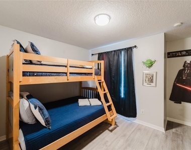 8961 Majesty Palm Road - Photo Thumbnail 25
