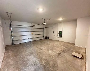 2154 Chris Drive - Photo Thumbnail 12