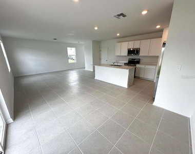 2154 Chris Drive - Photo Thumbnail 1