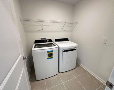2154 Chris Drive - Photo Thumbnail 11