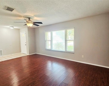 12112 Rotuma Street - Photo Thumbnail 5