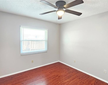 12112 Rotuma Street - Photo Thumbnail 16