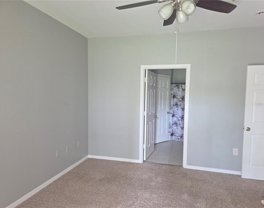 1101 Vintage Village Lane - Photo Thumbnail 13
