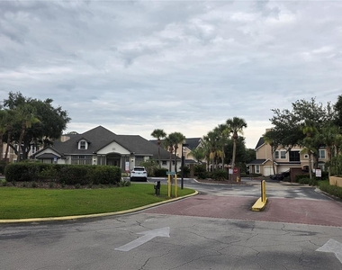 1101 Vintage Village Lane - Photo Thumbnail 21