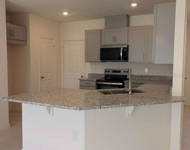 2767 Raindrop Run Street - Photo Thumbnail 3