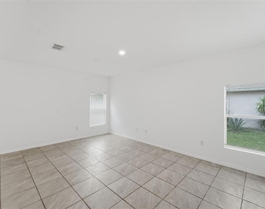 983 Pyracantha Street - Photo Thumbnail 20