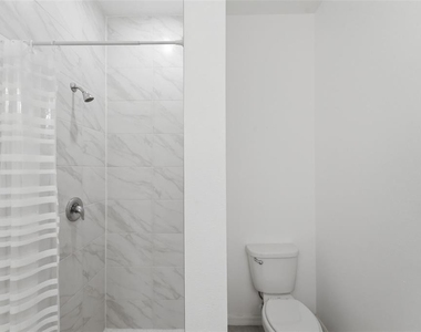 983 Pyracantha Street - Photo Thumbnail 17