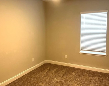 474 Wishbone Lane - Photo Thumbnail 14