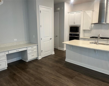 474 Wishbone Lane - Photo Thumbnail 4