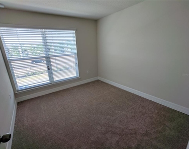2611 Amati Drive - Photo Thumbnail 21