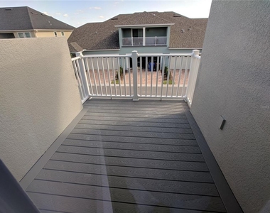 2611 Amati Drive - Photo Thumbnail 12