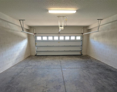 2611 Amati Drive - Photo Thumbnail 7