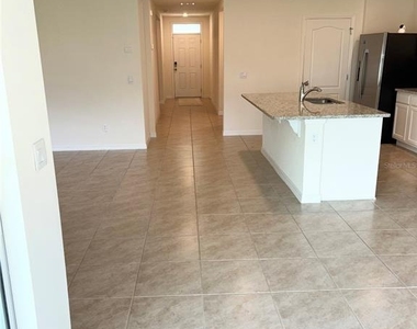 5216 Greenheart Avenue - Photo Thumbnail 10