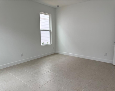2949 Sailhouse Drive - Photo Thumbnail 14