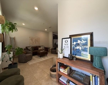 5030 Caspian Street - Photo Thumbnail 8