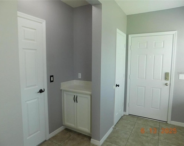 3199 Turret Drive - Photo Thumbnail 14