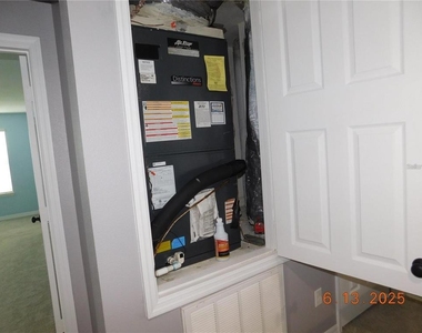 3199 Turret Drive - Photo Thumbnail 50