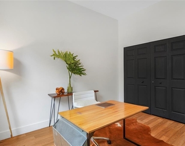 2884 Majestic Isle Drive - Photo Thumbnail 27
