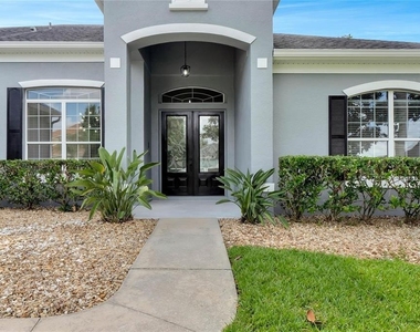 2884 Majestic Isle Drive - Photo Thumbnail 2