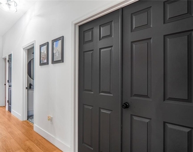 2884 Majestic Isle Drive - Photo Thumbnail 22
