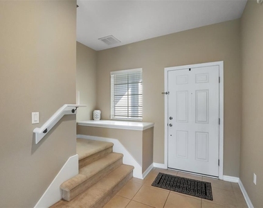 2752 River Landing Drive - Photo Thumbnail 12