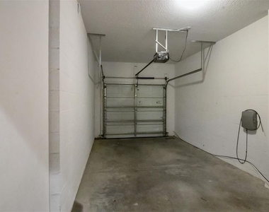 2752 River Landing Drive - Photo Thumbnail 24