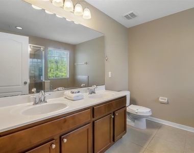 2752 River Landing Drive - Photo Thumbnail 17