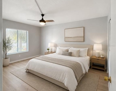 1223 S Pine Ridge Circle - Photo Thumbnail 8