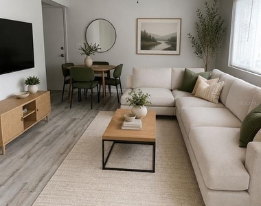 4963 Viceroy Street - Photo Thumbnail 3