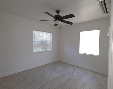 1010 E Central Boulevard - Photo Thumbnail 12