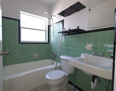 1010 E Central Boulevard - Photo Thumbnail 15