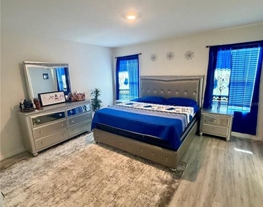2986 Salisbury Avenue - Photo Thumbnail 6