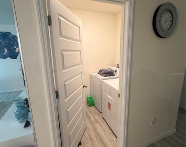 2986 Salisbury Avenue - Photo Thumbnail 13
