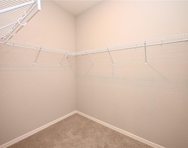 1731 Oceania Avenue - Photo Thumbnail 18
