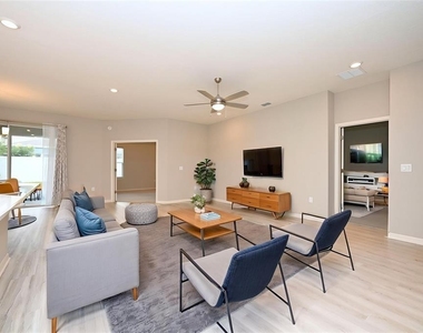 1731 Oceania Avenue - Photo Thumbnail 8