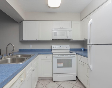 4356 Sw 20th Lane - Photo Thumbnail 6