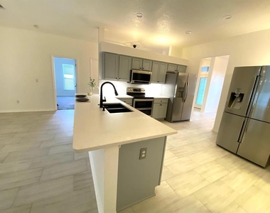 3837 Fallscrest Circle - Photo Thumbnail 4