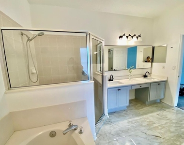 3837 Fallscrest Circle - Photo Thumbnail 15