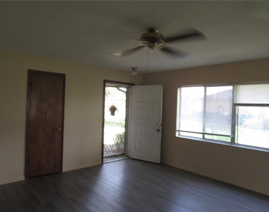 993 Foote Street - Photo Thumbnail 8