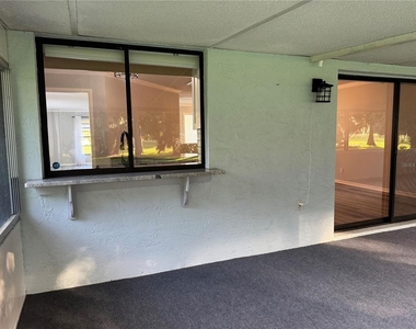 16 Courtney Place - Photo Thumbnail 44