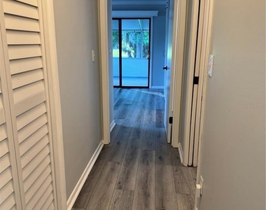16 Courtney Place - Photo Thumbnail 33