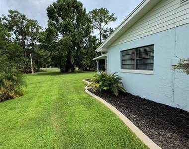 16 Courtney Place - Photo Thumbnail 54