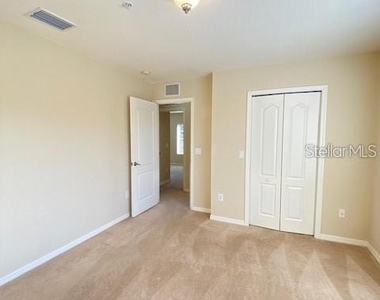 12996 Coyote Lane - Photo Thumbnail 15
