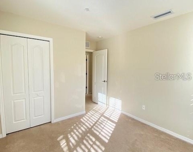 12996 Coyote Lane - Photo Thumbnail 10
